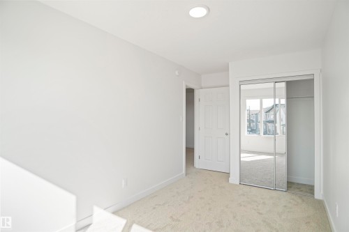 18955 28 Avenue Nw, Edmonton, AB - Indoor Photo Showing Other Room