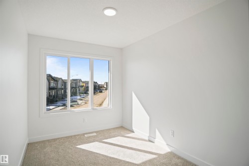 18955 28 Avenue Nw, Edmonton, AB - Indoor Photo Showing Other Room