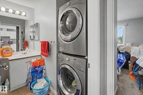 #311 7511 171 St Nw, Edmonton, AB - Indoor Photo Showing Laundry Room
