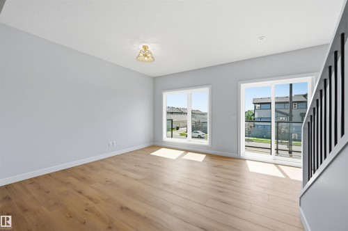 #4 11910 35 Av Sw, Edmonton, AB - Indoor