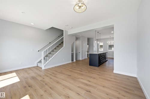 #4 11910 35 Av Sw, Edmonton, AB - Indoor