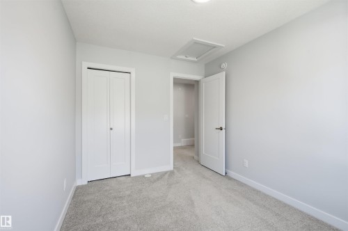 #4 11910 35 Av Sw, Edmonton, AB - Indoor Photo Showing Other Room