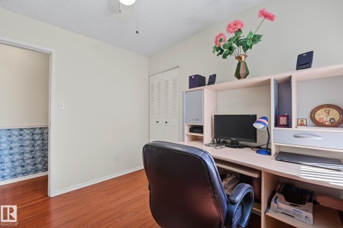 895 Erin Place Nw, Edmonton, AB - Indoor Photo Showing Office