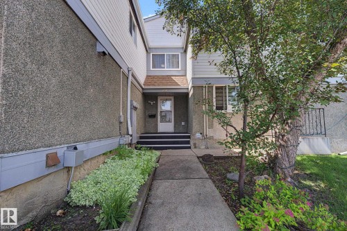 895 Erin Place Nw, Edmonton, AB - Outdoor