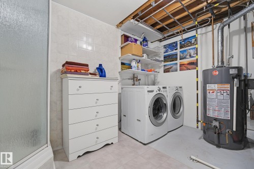 895 Erin Place Nw, Edmonton, AB - Indoor Photo Showing Laundry Room