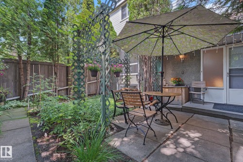 895 Erin Place Nw, Edmonton, AB - Outdoor
