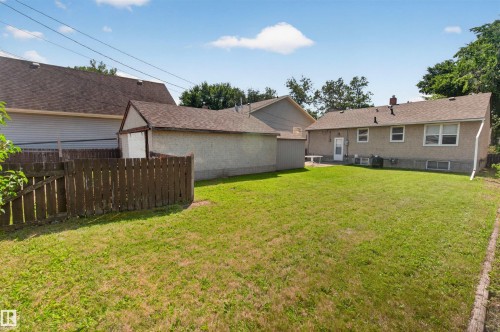 8817 91 Street Nw, Edmonton, AB - Outdoor With Exterior