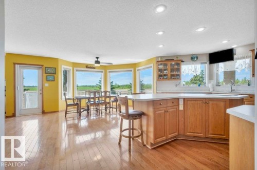 51111 Rr 233, Rural Strathcona County, AB - Indoor