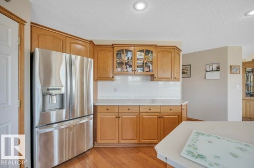 51111 Rr 233, Rural Strathcona County, AB - Indoor Photo Showing Kitchen