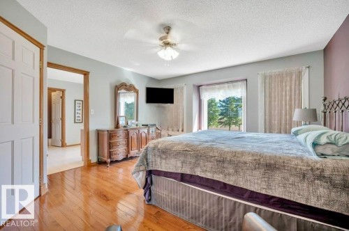 51111 Rr 233, Rural Strathcona County, AB - Indoor Photo Showing Bedroom