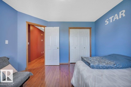 51111 Rr 233, Rural Strathcona County, AB - Indoor Photo Showing Bedroom