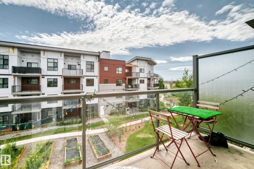 #72 1530 Tamarack Bv Nw, Edmonton, AB - Outdoor