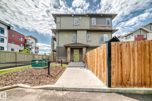 #72 1530 Tamarack Bv Nw, Edmonton, AB - Outdoor