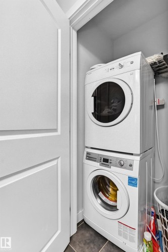 #72 1530 Tamarack Bv Nw, Edmonton, AB - Indoor Photo Showing Laundry Room