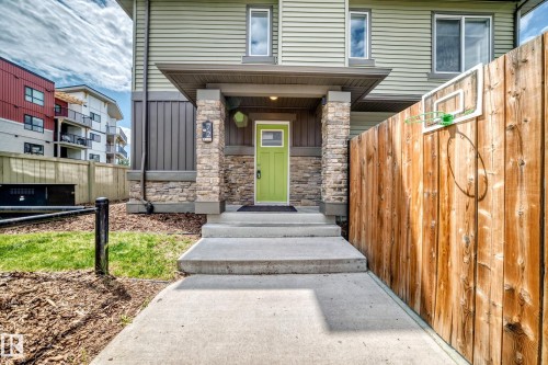 #72 1530 Tamarack Bv Nw, Edmonton, AB - Outdoor