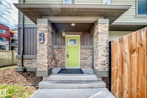 #72 1530 Tamarack Bv Nw, Edmonton, AB - Outdoor With Exterior