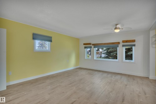 121 Willow Park Estates, Leduc, AB - Indoor