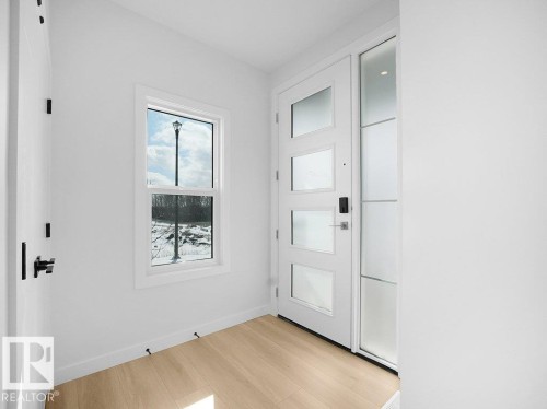 3327 Chernowski Way, Edmonton, AB - Indoor Photo Showing Other Room