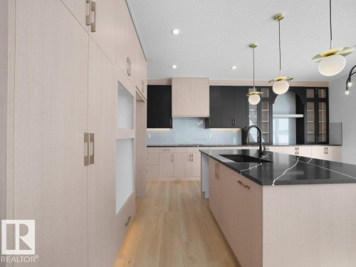 3327 Chernowski Way, Edmonton, AB - Indoor Photo Showing Kitchen With Upgraded Kitchen