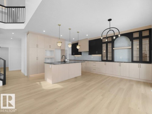 3327 Chernowski Way, Edmonton, AB - Indoor Photo Showing Kitchen With Upgraded Kitchen