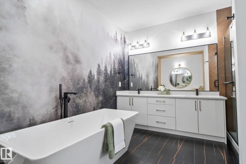 88 Silverstone Drive, Stony Plain, AB - Indoor Photo Showing Bathroom