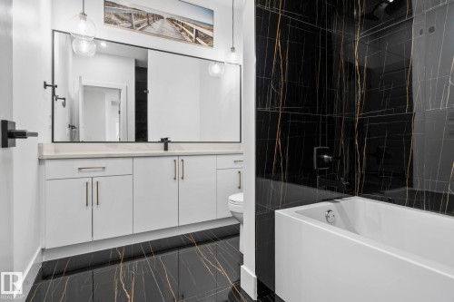 88 Silverstone Drive, Stony Plain, AB - Indoor Photo Showing Bathroom