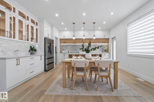 88 Silverstone Drive, Stony Plain, AB - Indoor Photo Showing Dining Room