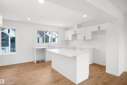 #67 17319 5 St Ne, Edmonton, AB - Indoor Photo Showing Kitchen