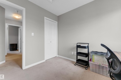 #45 1030 Chappelle Bv Sw, Edmonton, AB - Indoor