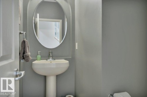 313 Southwick Boulevard, Leduc, AB - Indoor Photo Showing Bathroom