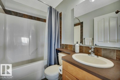 313 Southwick Boulevard, Leduc, AB - Indoor Photo Showing Bathroom