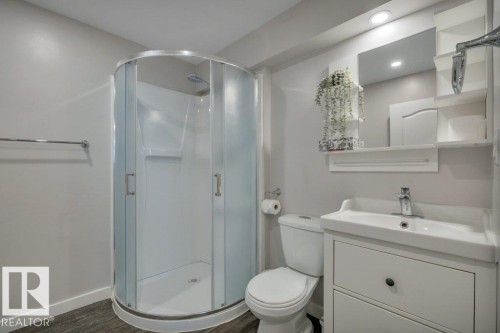 313 Southwick Boulevard, Leduc, AB - Indoor Photo Showing Bathroom