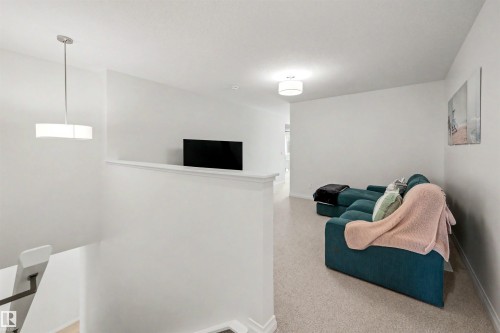 155 Stonehouse Way, Leduc, AB - Indoor Photo Showing Other Room