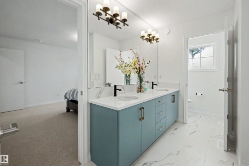 155 Stonehouse Way, Leduc, AB - Indoor Photo Showing Bathroom
