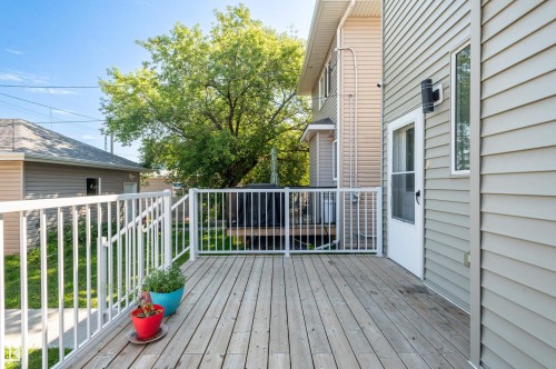 15928 100 Avenue Nw, Edmonton, AB - Outdoor With Deck Patio Veranda With Exterior
