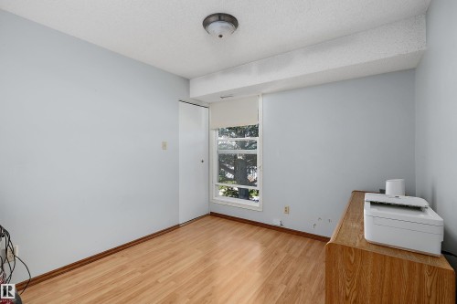 #64 2204 118 St Nw, Edmonton, AB - Indoor Photo Showing Other Room