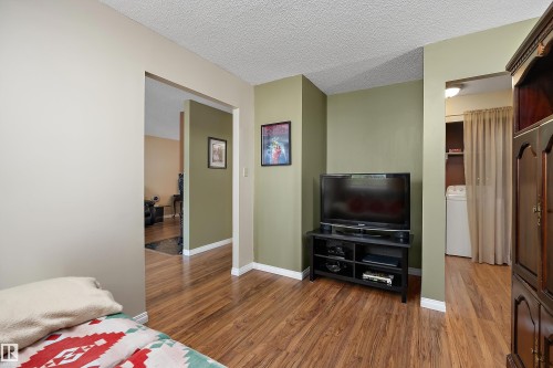 #64 2204 118 St Nw, Edmonton, AB - Indoor Photo Showing Bedroom