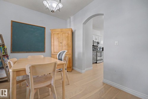 5079 Thibault Way Nw, Edmonton, AB - Indoor Photo Showing Dining Room
