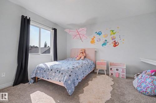 5079 Thibault Way Nw, Edmonton, AB - Indoor Photo Showing Bedroom