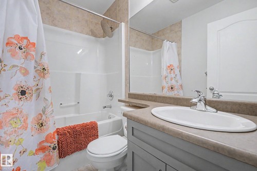 5079 Thibault Way Nw, Edmonton, AB - Indoor Photo Showing Bathroom