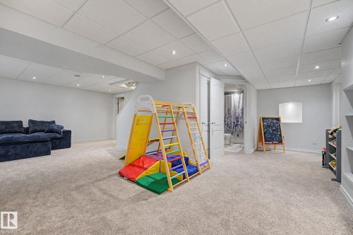 5079 Thibault Way Nw, Edmonton, AB - Indoor