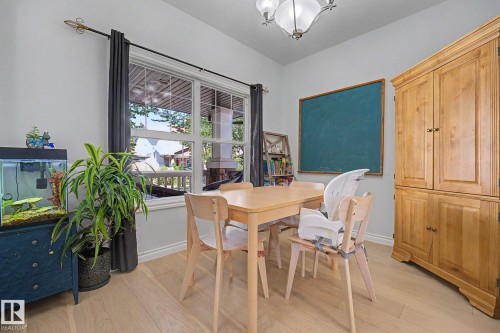 5079 Thibault Way Nw, Edmonton, AB - Indoor