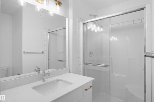 #9 1430 Aster Wy Nw, Edmonton, AB - Indoor Photo Showing Bathroom
