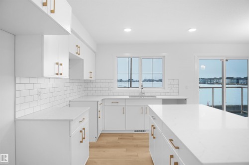 #9 1430 Aster Wy Nw, Edmonton, AB - Indoor Photo Showing Kitchen With Upgraded Kitchen