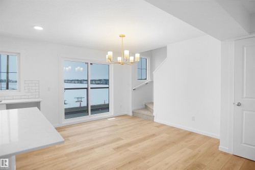 #9 1430 Aster Wy Nw, Edmonton, AB - Indoor Photo Showing Other Room