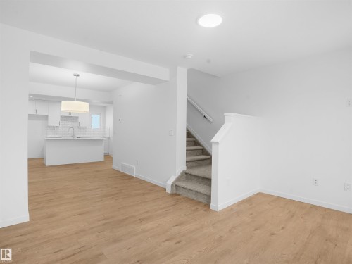 2708 Alces Way Sw, Edmonton, AB - Indoor