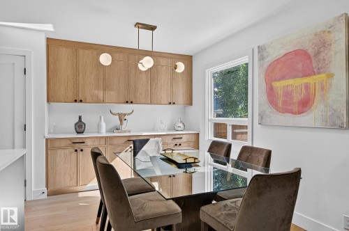 15302 78 Avenue Nw, Edmonton, AB - Indoor Photo Showing Dining Room