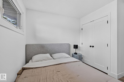 15302 78 Avenue Nw, Edmonton, AB - Indoor