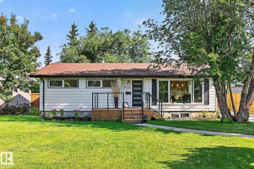 15302 78 Avenue Nw, Edmonton, AB - Outdoor