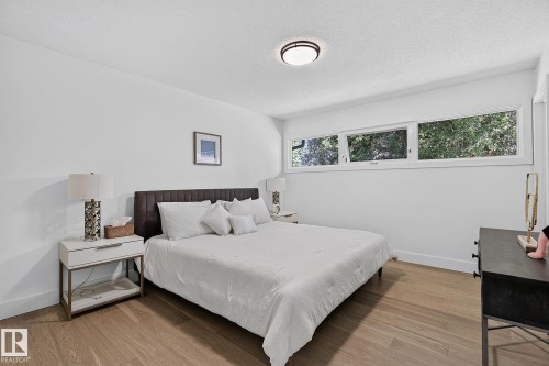 15302 78 Avenue Nw, Edmonton, AB - Indoor Photo Showing Bedroom